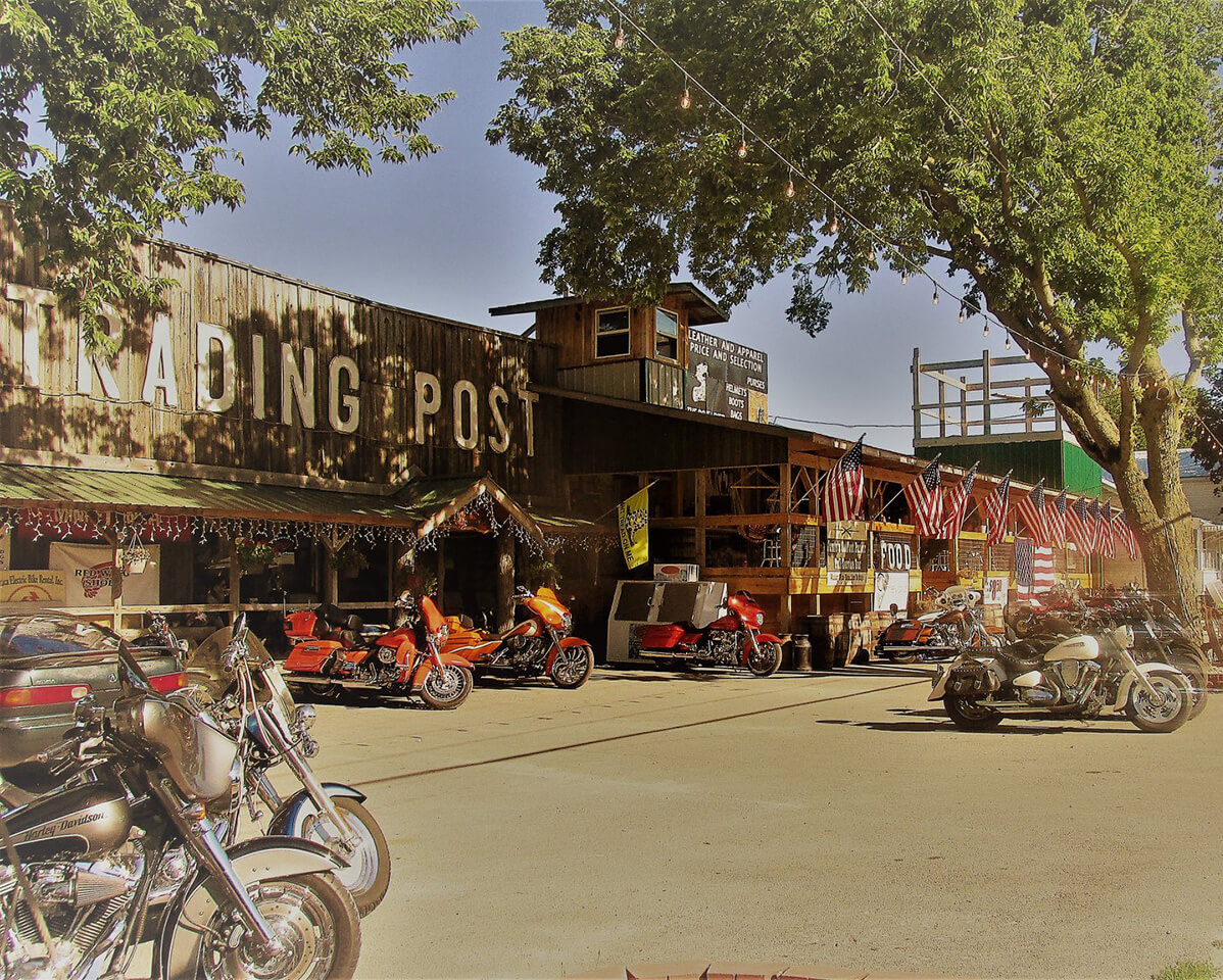 Jamie's Outpost and Mix's Trading Post